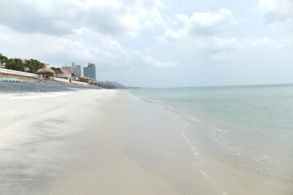 Apartment Paname O Panama At Coronado Golf Playa Coronado Buitenkant foto